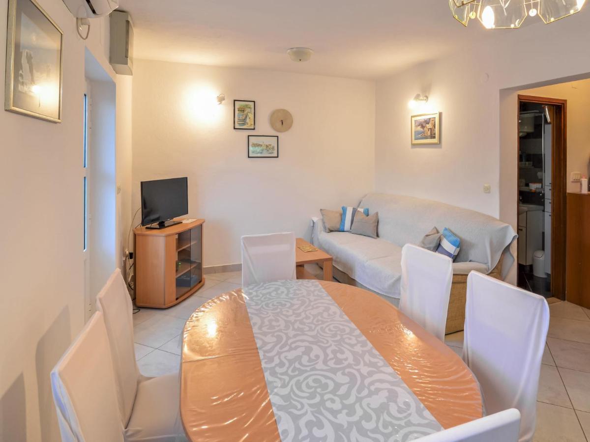 Apartment Ana - Brc100 By Interhome Supetar Eksteriør bilde